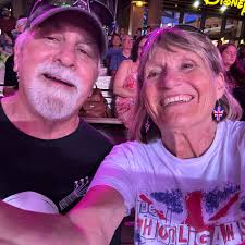 💥Get Ready, Chillicothe!💥 Hollywood Nights