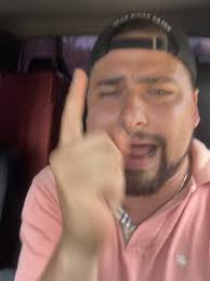 Me Corrieron De Donde Vivia