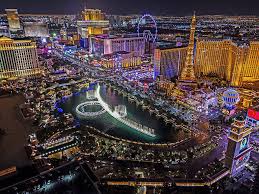 Las vegas' bar scene has been growing steadily, not just on the strip, but also in the trendy fremont east district in downtown las vegas. 19 Best Bars In Las Vegas To Have A Drink In 2020