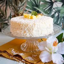Ein lockerer biskuit mit geriebenen haselnüssen, mit ananas und sahne gefüllt. Low Carb Kokos Ananas Torte Torten Kuchen Rezepte Simply Keto