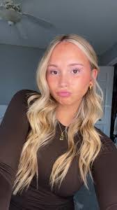 Sarah Gardiner's Instagram, Twitter & Facebook