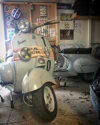 Sommerfrische Vespa Vespa Scooters Vespa Vintage