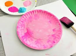 Then, i curled the petals of the flowers by curling each petal around a marker. Adorable Paper Plate Flowers Kids Craft Fun Spring Craft For Kids