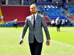 Rurik gislason's bio is filled with personal and professional info. World Cup Cameo Propels Cute Iceland Midfielder To Viral Fame