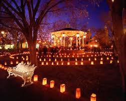 Old Town At Christmas Albuquerque Albuquerque Old Town New Mexico Homes Land Of Enchantment