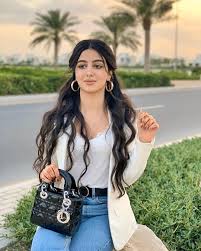 Haya هيا Haya Hazim Download Instagram Stories Highlights Photos Videos Saveig Instagram Instagram Story Instagram Posts