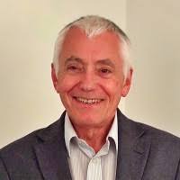 Monique Larsen née Satherley