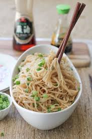 Longevity Noodles For Chinese New Year Very Simple And Easy To Make Was Okay As A Main Dish Chinese New Year Food Longevity Noodles Chinese New Year Dishes