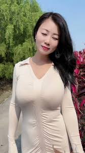 小马拉大车巨乳姐弟