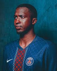 PSG new home jersey is here already. PSG's fans in house 🫶🥰