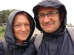 Happy 9th wedding anniversary to Paul & Linda Heaton! ❤️ Pic from Paul's  Twitter #paulheaton