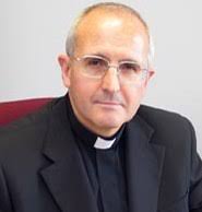 Luis Romera (Spain) is the Rector of the Pontifical University of the Holy Cross, as well as a Professor of Metaphysics. He has a PhD in Philosophy and is a ... - luis_romera-1