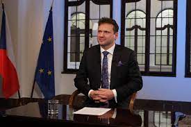 Předseda poslanecké sněmovny parlamentu české republiky. Radek Vondracek Http Www Psp Cz Sqw Detail Sqw Id 6165 Z 12214 Facebook