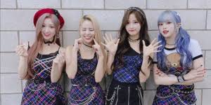 Video diatas adalah tentang profil dan biodata member bts atau bangtan senyoendan lengkap beserta agamanya. Biodata Anggota Lunarsolar Umur Agama Tinggi Badan Dan Fakta Unik