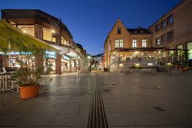 Aktuelle regeln bei einer inzidenz von 50 bis 35. Corona Was Bei Einer Inzidenz Unter 100 In Nrw Wieder Erlaubt Ist Burgerportal Bergisch Gladbach