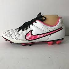 Advertisement Ebay Nike Tiempo Womens Size 10 Pink White Black Soccer Cleats 630860 Womens Soccer Cleats Soccer Cleats Nike