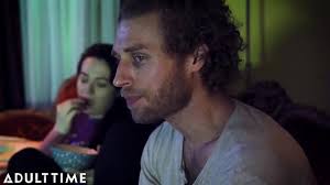 Siouxsie Q Social Distancing with Stepdad Michael Vegas - XNXX.COM