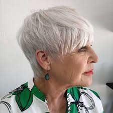 In fact, super short cuts make the most beautiful short hairstyles for women over 50 with fine hair, as they don't outweigh the look while making it edgy and modern. 15 Best Pixie Haircuts For Women Over 60 2021 Trends