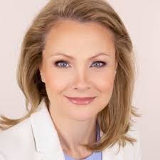 Joanna Rouse's Instagram, Twitter & Facebook