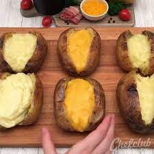 Chefclub Uk On Instagram Mega Cheesy Baked Potato Everyone Is Going To Want One Chefclub Chefclubnetwork Recipe Chees Food Recipes Baked Potato