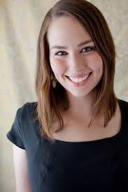 Emily Hone's Instagram, Twitter & Facebook