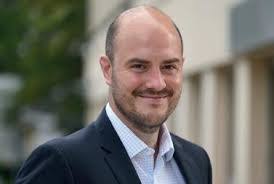 Penny Robb's Instagram, Twitter & Facebook