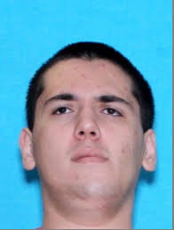 CAPTURED: Mukilteo Police just arrested Robert Bowersock thanks to WMW  viewer tips to Crime Stoppers of Puget Sound. He was located at an  apartment complex in Lynnwood where he had used fake