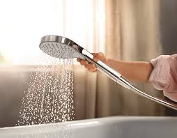 Shower head & hand shower: Switch jet types at the touch of a button