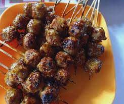 Acehtrend.com, idi rayek — sebanyak 53 warga gampong sarah raja, kecamatan pantee bidari, kabupaten aceh timur mengalami keracunan yang diduga akibat memakan bakso bakar. 4 Tips Sukses Memulai Usaha Bakso Bakar Pemilihan Lokasi Usaha Ringtimes Banyuwangi