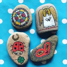 Steine Bemalen Geschenkideen Basteln Kreativitat Kreativ Sein Diy Stein Kunst Malen Anmalen Bunt Glucksbringer Engel Kafer Steine Bemalen Geschenkideen Kreativ