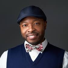 Daresha Jones's Instagram, Twitter & Facebook