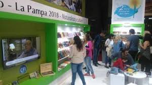 Intensa Actividad En El Stand De La Pampa En La Feria Internacional Del Libro De Buenos Aires Feria Internacional Del Libro Libros Feria De Libros