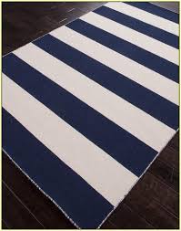 Navy Blue And White Striped Rug Home Design Ideas Teppich Teppich Design Weisser Teppich