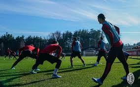 Maybe you would like to learn more about one of these? Kjaer Odds Chance Milan Crisis Players Survive Ahead Of Atalanta Okezone Bola World Today News