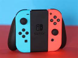 Haz de los juegos instalados en tu smartphone una experiencia totalmente nueva y diferente con las recomendaciones que aquí encontrarás. Como Descargar Free Fire En Nintendo Switch Nintendo Announces Fortnite Switch Bundle Complete With V Muchos Juegos De Nintendo Switch Tienen Soporte De Amiibos Tory Zobel