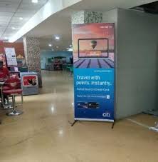 Pin By Egemen Dingiloglu On Billboard Tasarimi In 2020 Office Space Business Parking Advertising