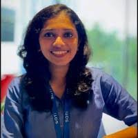 Sandra Elza's Instagram, Twitter & Facebook