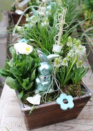 Pin Von Mauk Gartenwelt Auf Fruhlingsdekoration Fruhlingsschalen Osterdekoration Osterschalen Ostergesteck Fruhlingsblumen Fruhlings Dekoration Fruhling Blumen Fruhlingsblumen