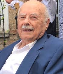 Susan Ratti's Instagram, Twitter & Facebook