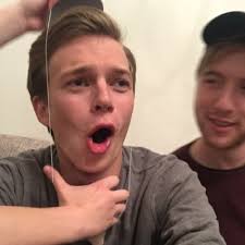 Alex Bernard (@alexdBernard)