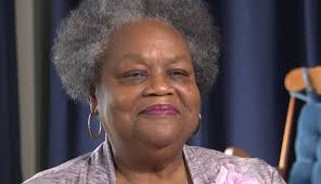 Diann Holt's Instagram, Twitter & Facebook