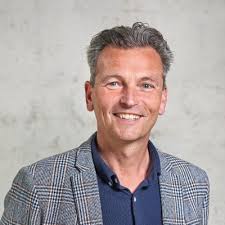 Na 14 enorm mooie jaren GoHammerhead heb ik besloten een stap terug te…