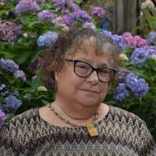 Today, we're thrilled to be featuring Kelli Short Borges with Quantum the  penultimate story in our Flash Fiction February series, and available to  read here https://fictivedream.com/2025/02/27/quantum/. Kelli Short Borges  writes from her