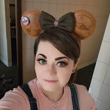 Jess Goudy is the founder of I ♥ Life in Rexburg, one of the biggest  community groups in eastern Idaho. Here's why she's been managing the group  for almost a decade.