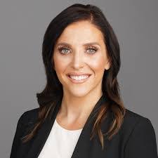 Shannon Wilson's Instagram, Twitter & Facebook