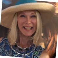 Denise Lutz's Instagram, Twitter & Facebook