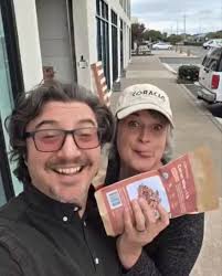 SOooooooo grateful for my soul friend bestie Daniel Korson of  @coracaochocolate! Both of us have sharing food as one of our Love  Languages., If you want chocolate that has zero refined sugars, and is ...