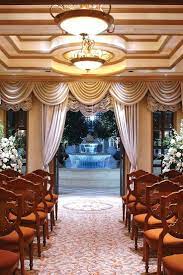 Resorts With Absolutely Gorgeous Wedding Chapels Chapel Wedding Las Vegas Las Vegas Wedding Reception