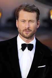 I think the internet will break if we get a photo of Glen Powell, Jonathan  Bailey, and Drew Starkey together at the Golden Globes tonight (I'm mostly  putting this in the universe