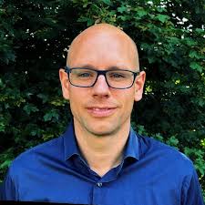 Robert Veldhuis--Emails and Phone Numbers